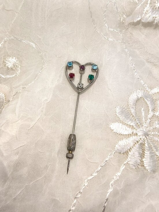 Anson Jewelry - Vintage Anson Sterling Silver Heart Stick Pin With Multicolored Rhinestones